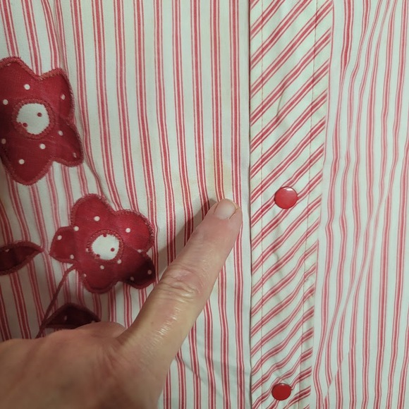 VINTAGE Red White Striped Models Coat Housecoat Housedress Large Pocket Snaps - Picture 8 of 8